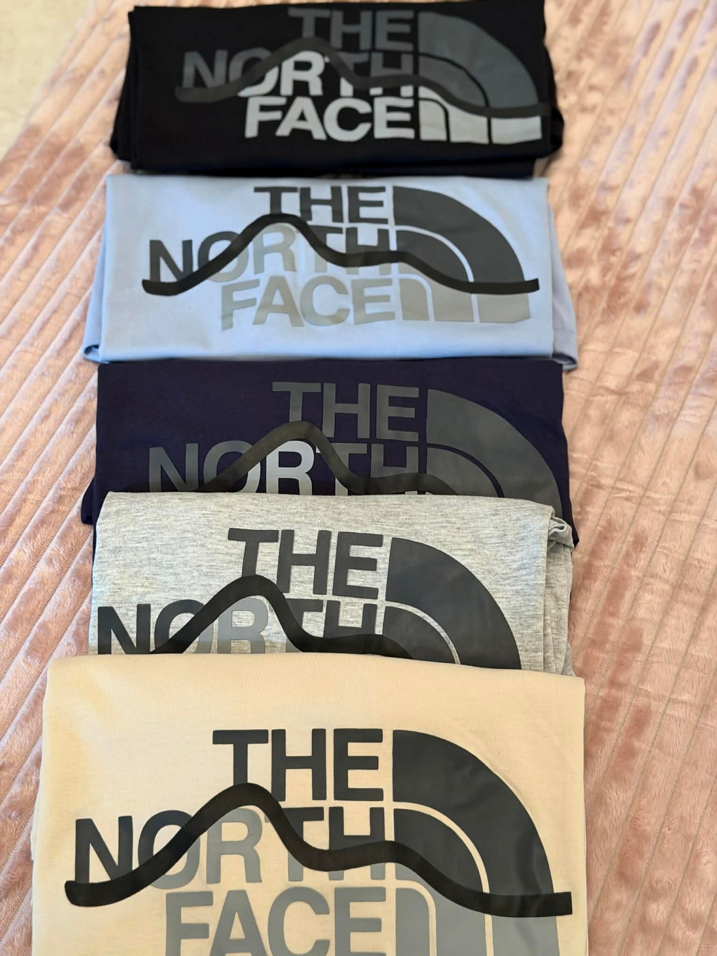 تيشرت The North Face – ستايل عصري وجودة عالية