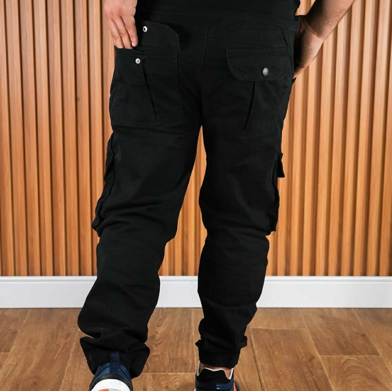 Cargo Pull and Bear