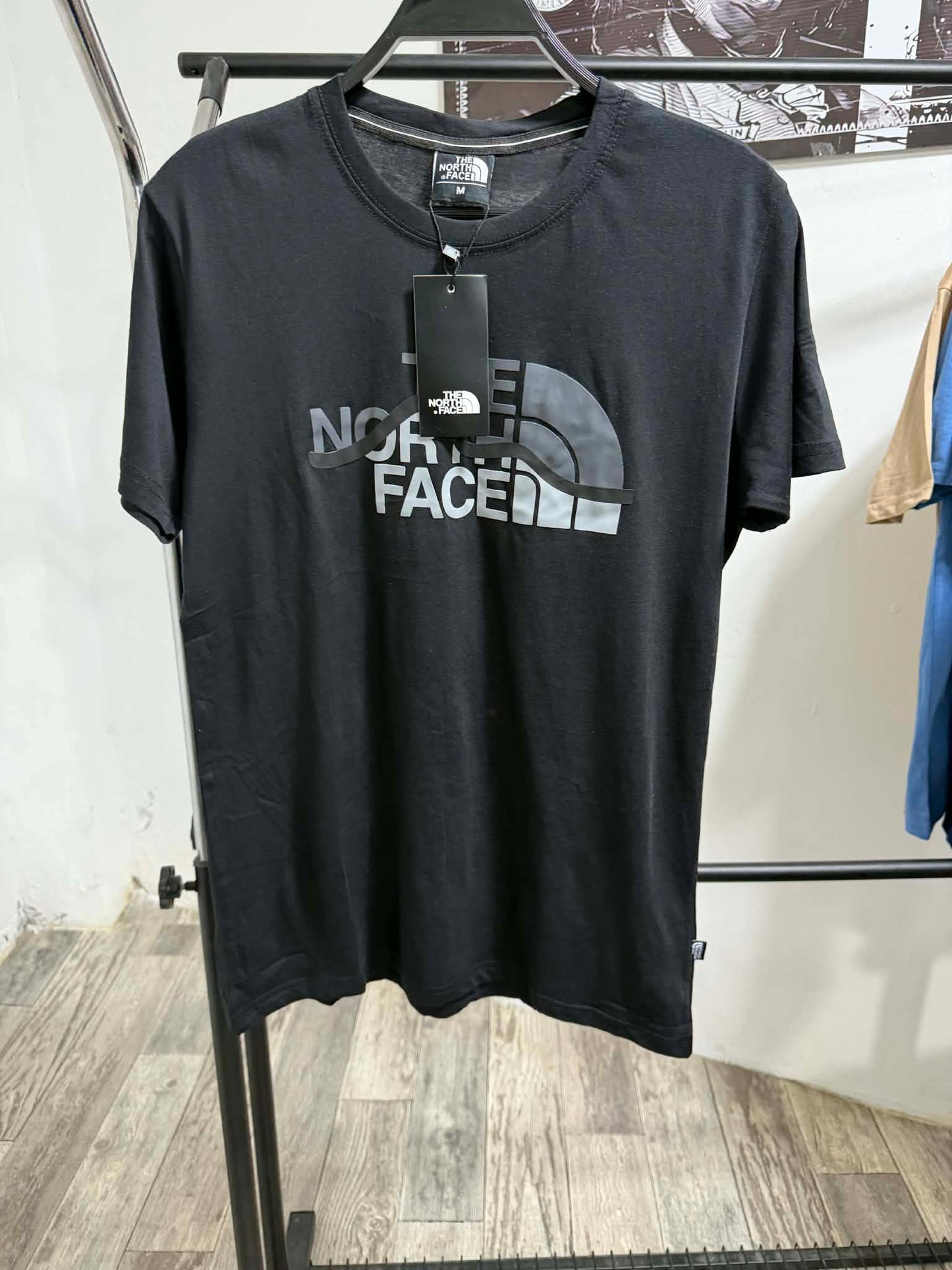 تيشرت The North Face – ستايل عصري وجودة عالية