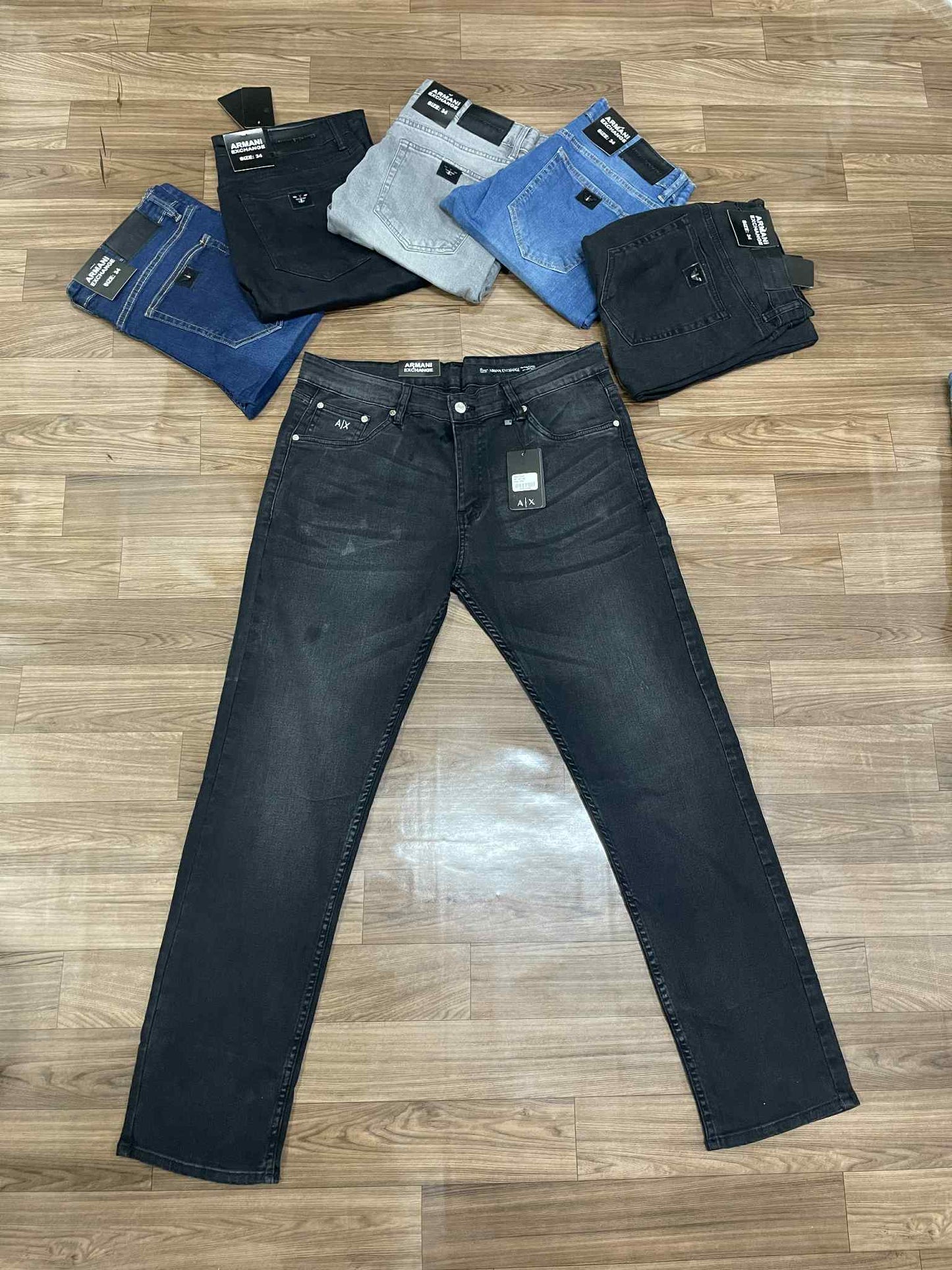 Jeans Armani 2025