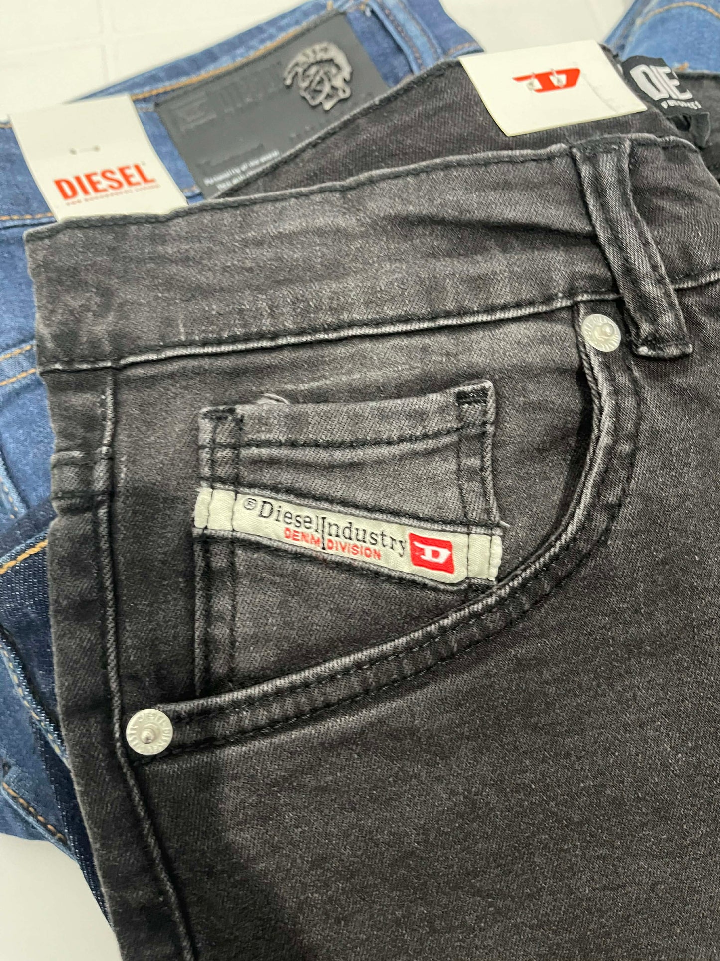 AFFAIRE ⭐ Jeans demi-slim – Style américain premium ⭐