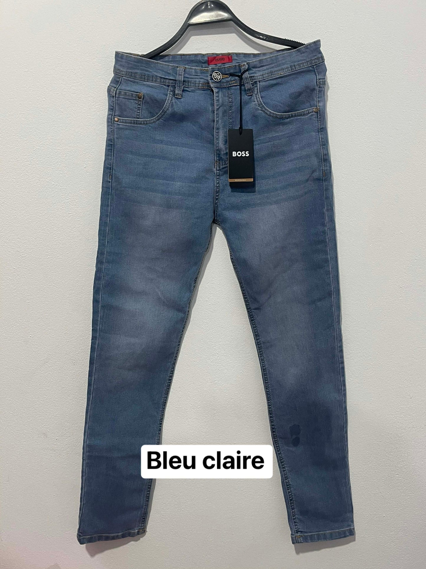 Jean BOSS – Élégance (Copie)