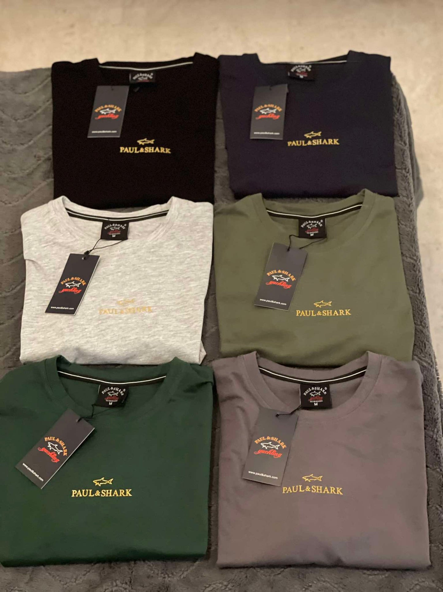Pack 03 Tshirt= 2000 DA