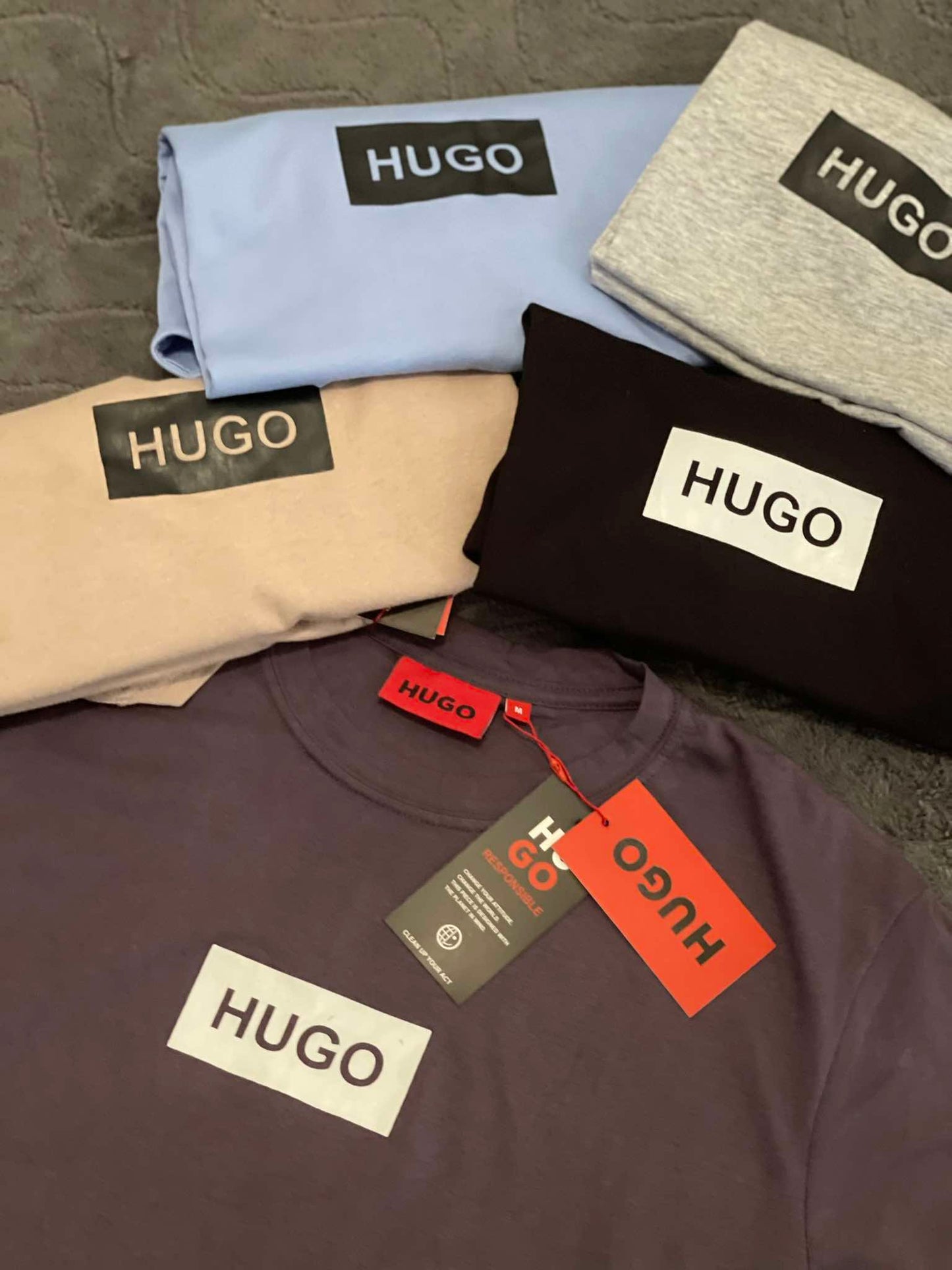 Pack 03 Tshirt= 2000 DA