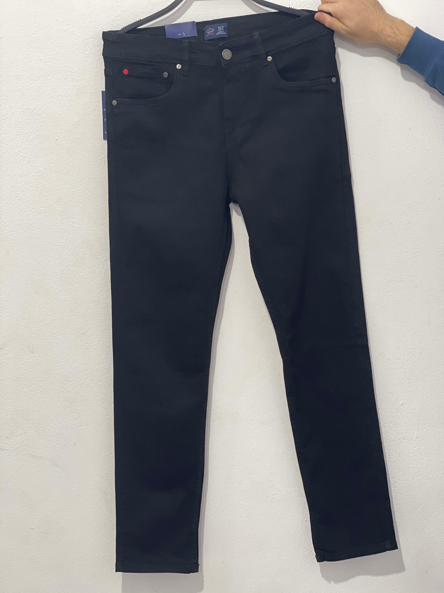 Jeans Paul and Shark