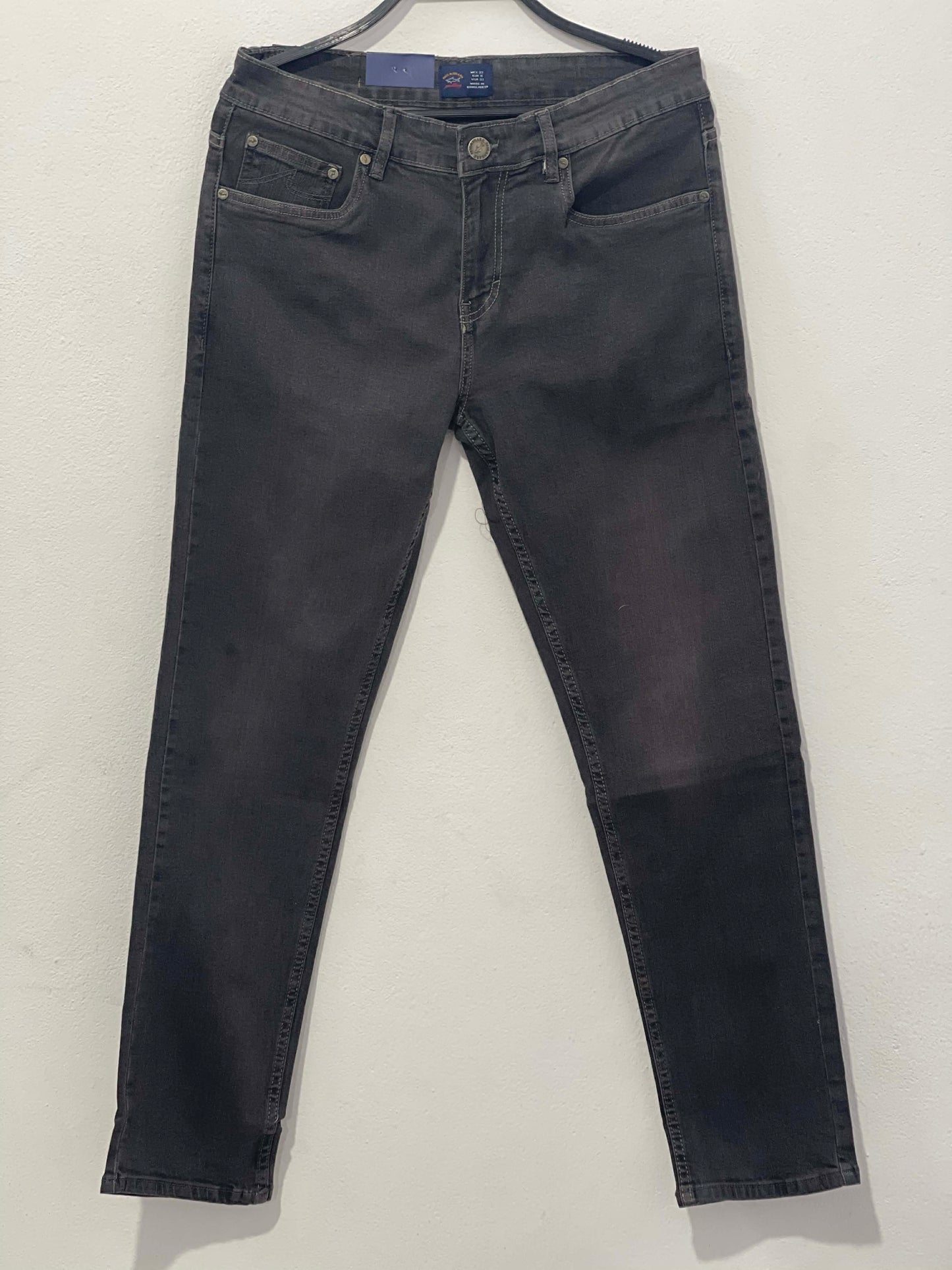 Jeans Paul and Shark