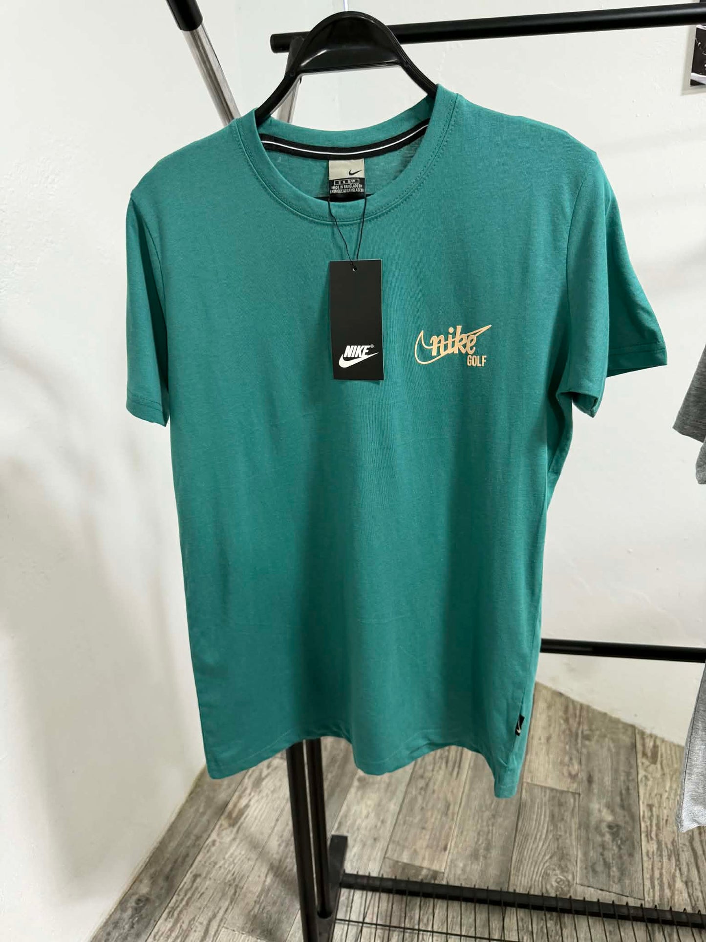 تيشيرت رجالي فاخر - Nike Exclusive