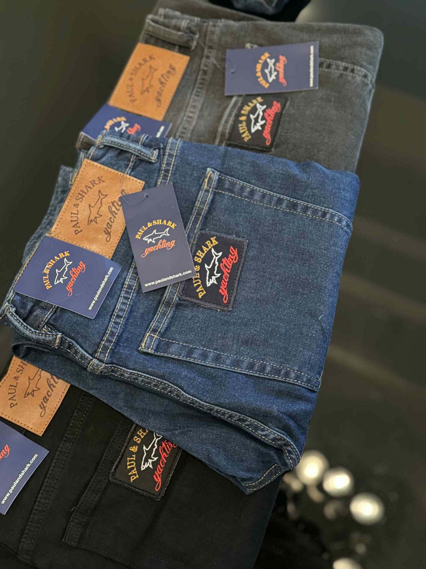 Jeans Paul and Shark