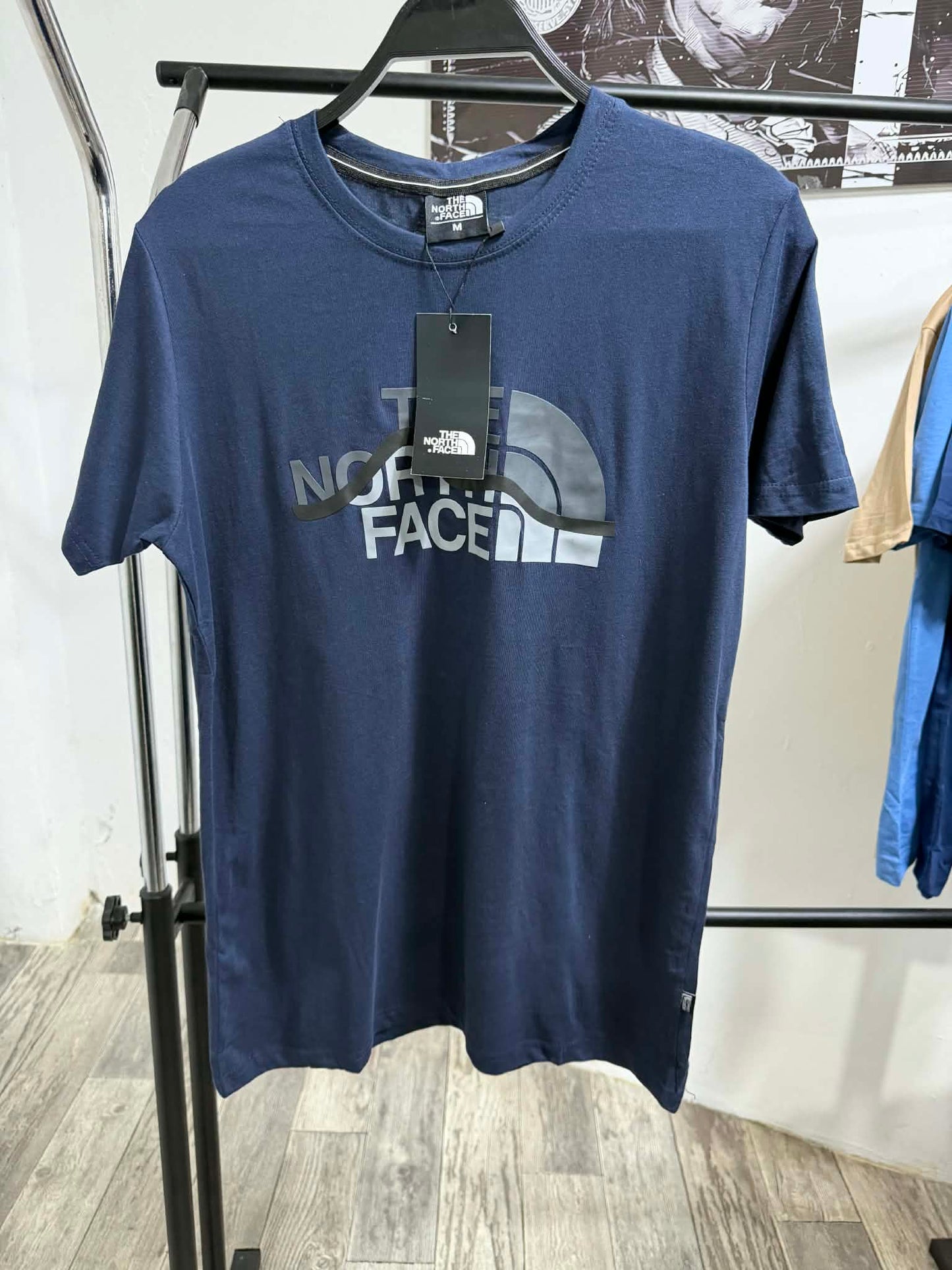 تيشرت The North Face – ستايل عصري وجودة عالية