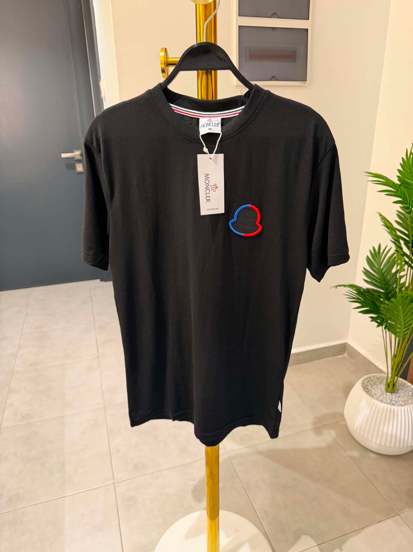 🔥 T-shirt Moncler Homme – Qualité Premium 🔥