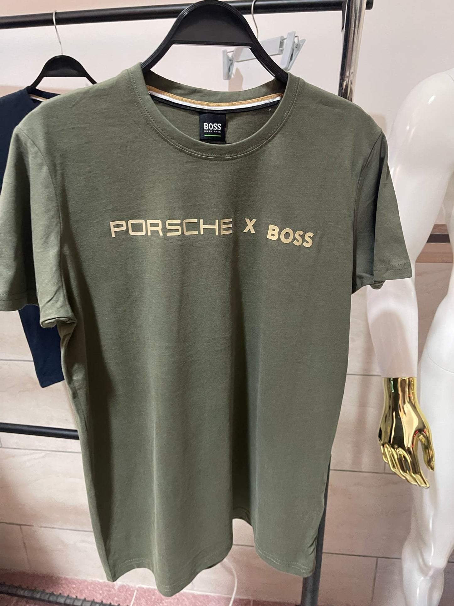 Pack 03 T-shirt Porsche x BOSS – Édition Limitée